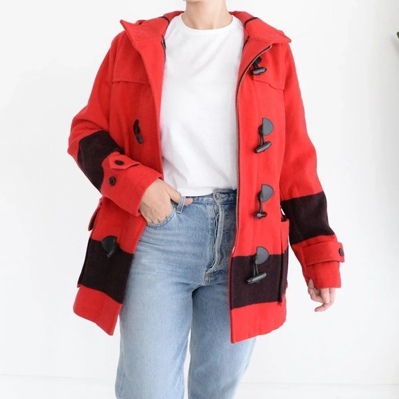 Stylish Red Toggle Pea Coat - Picture 3 of 16